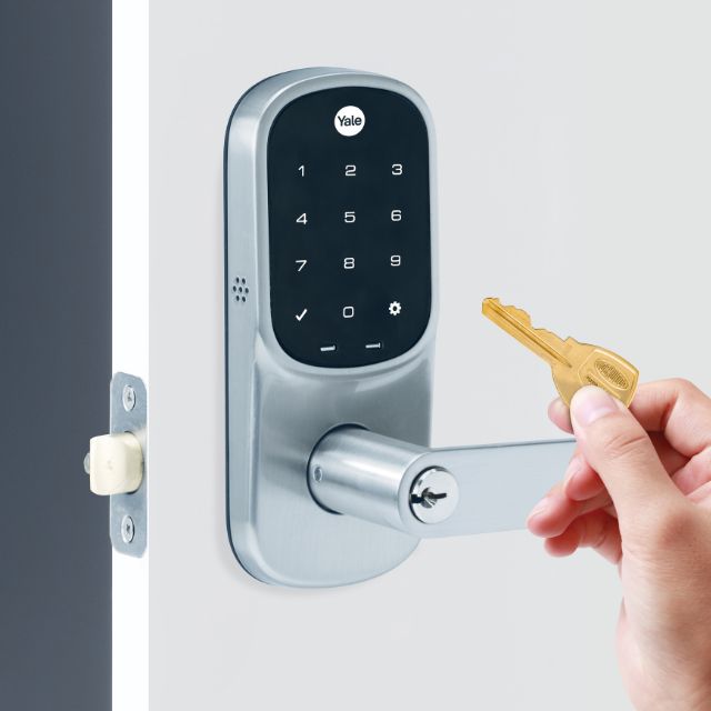 Yale Assure Keyed Lever with Home Module Satin Chrome