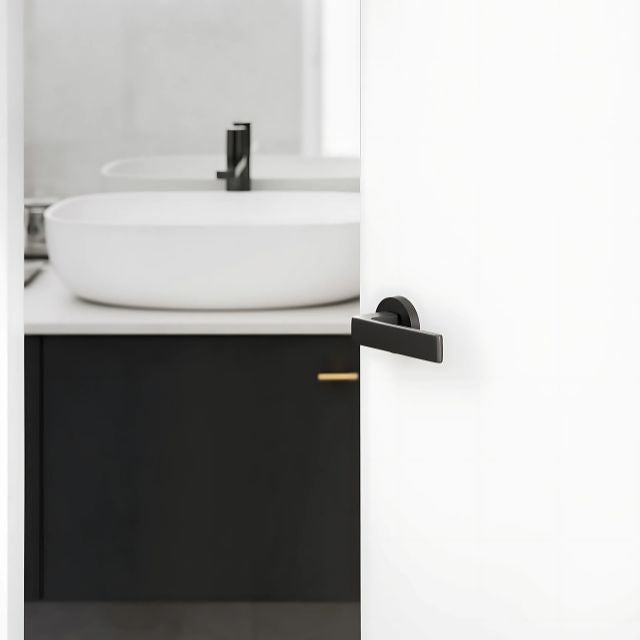 Zanda Boston Entrance Set 70mm Key/Turn Graphite Nickel