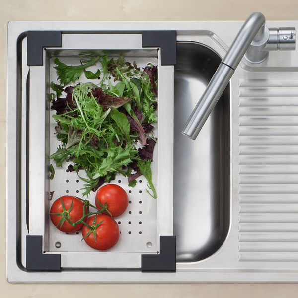{"type":"root","children":[{"type":"paragraph","children":[{"type":"text","value":"Why Kid-Friendly Kitchens Matter in Modern Family Homes"}]}]}