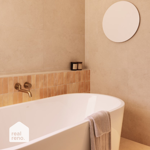 Caroma Urbane II Freestanding Bath White