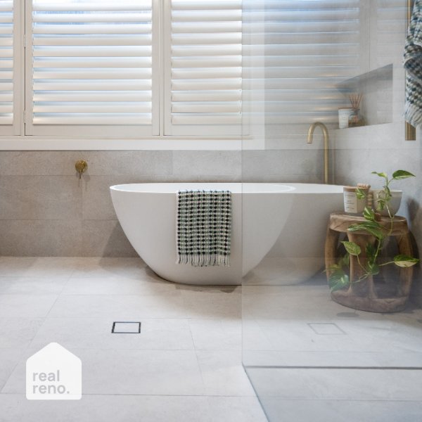 Fienza Nero 1400mm Matte White Stone Bath