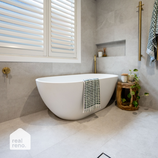 Fienza Nero 1400mm Matte White Stone Bath