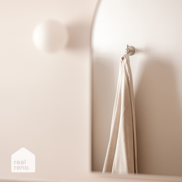 Phoenix Nostalgia Robe Hook Brushed Nickel