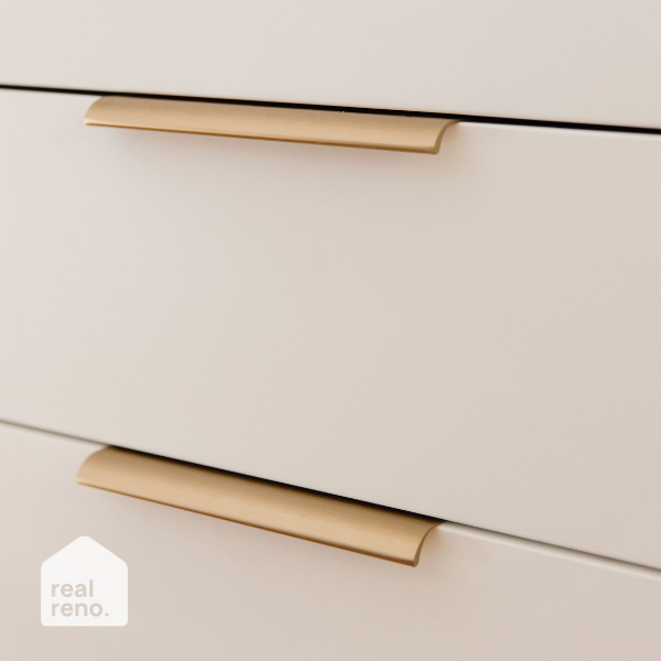 Momo Handles Ona Lip Pull Handle Dark Brushed Brass