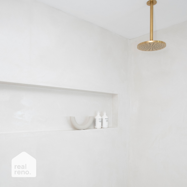 Phoenix Vivid Shower Rose 230mm Round - Brushed Gold