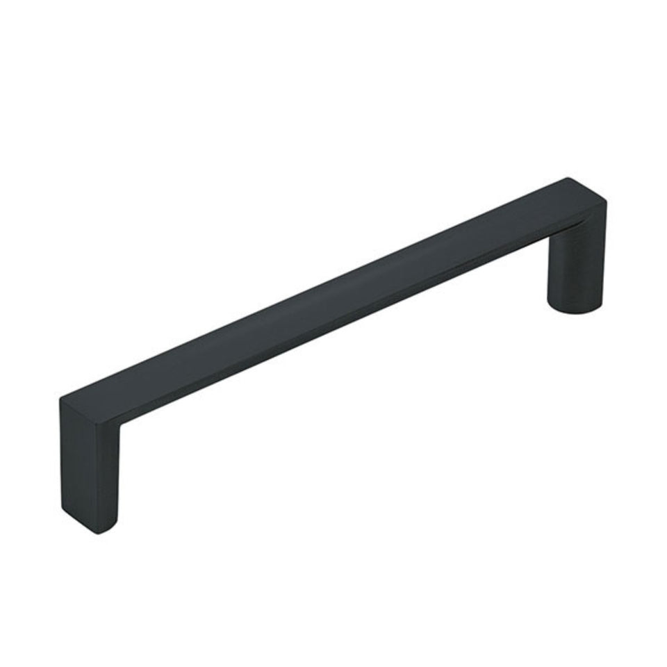 Momo Handles Dallas D Handle Matte Black