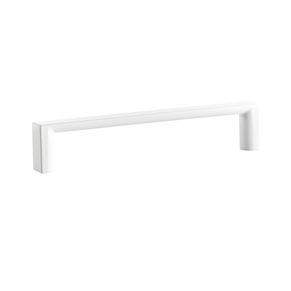 Momo Handles Dallas D Handle Matte White