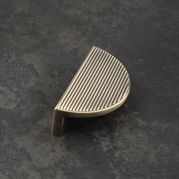 Momo Handles Barrington Eclipse Ribbed Dark Brushed Brass