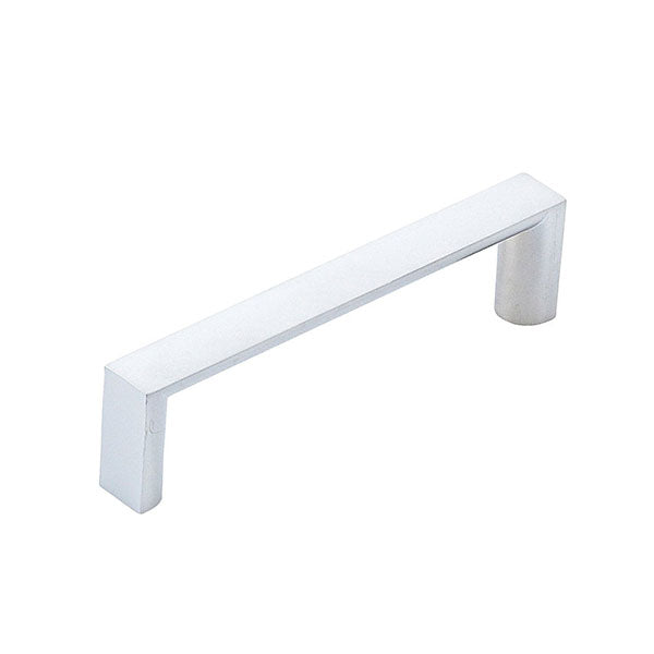 Momo Handles Dallas D Handle Satin Chrome
