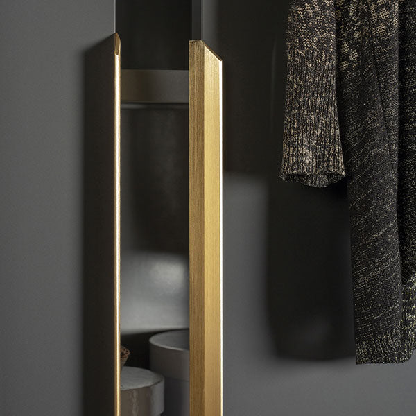 Momo Handles Vann Lip Pull Handle Brushed Dark Brass