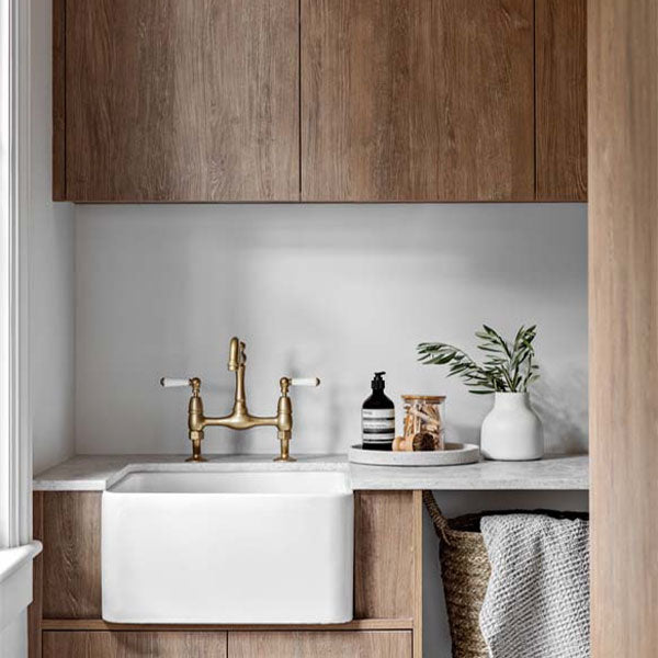Turner Hastings Novi 50 x 46 Fine Fireclay Butler Sink